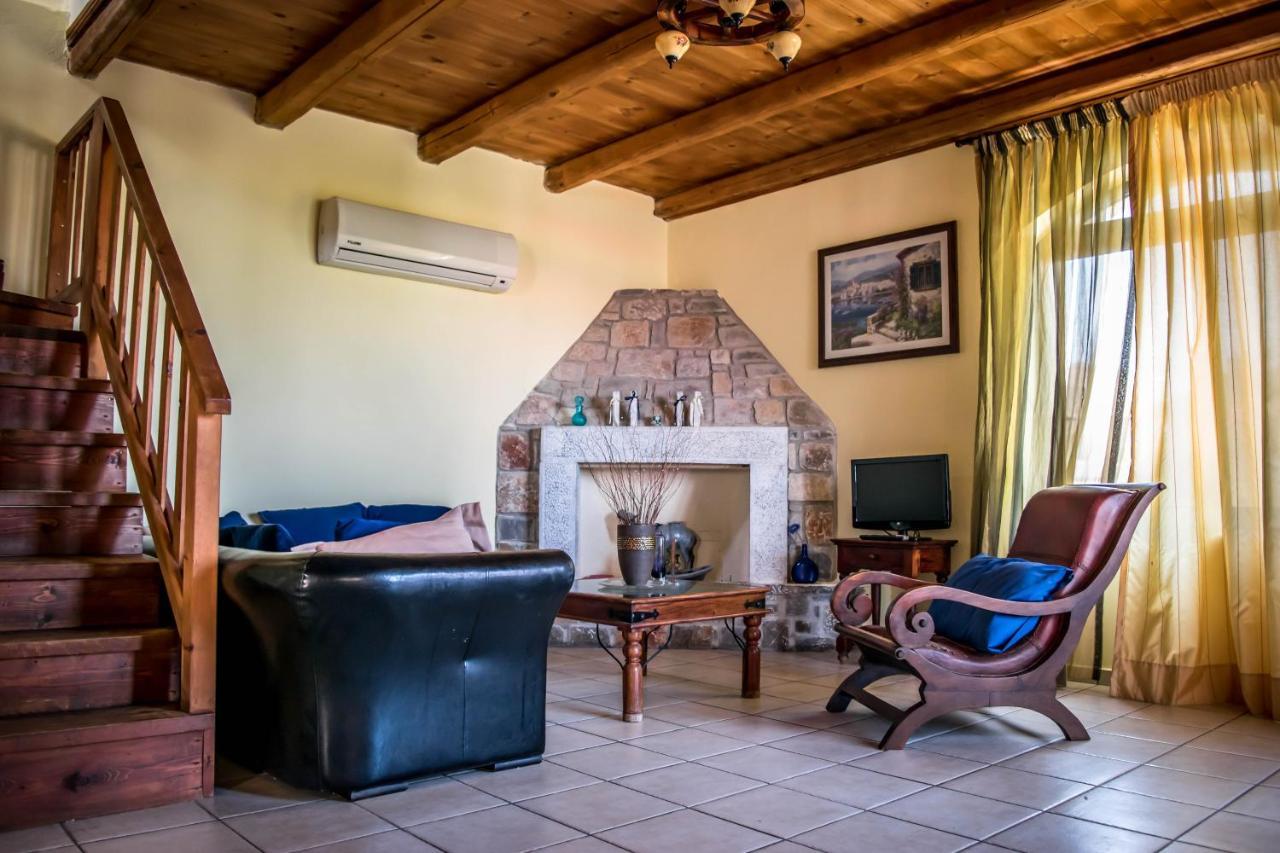 Niriides Villas Old Listing خيرسونِسوس المظهر الخارجي الصورة