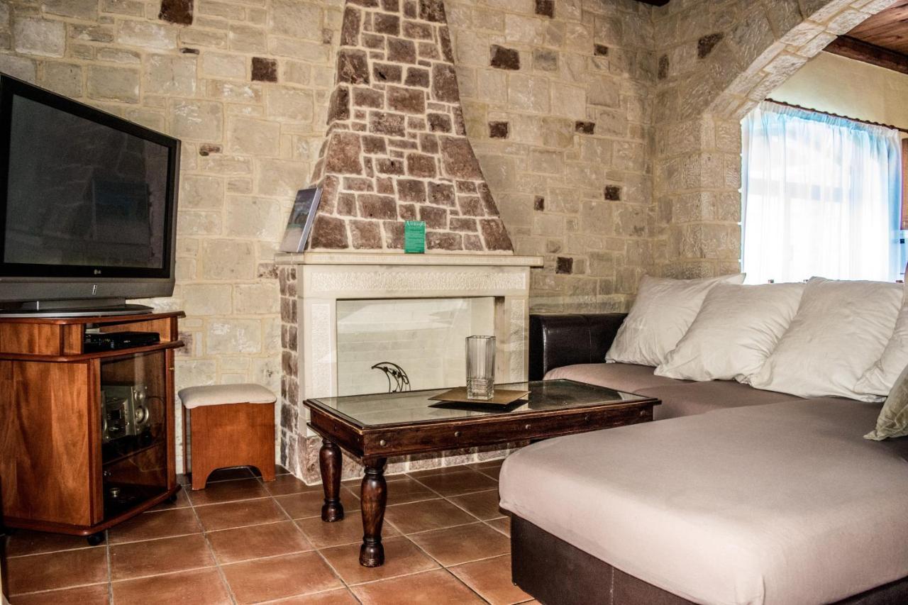 Niriides Villas Old Listing خيرسونِسوس المظهر الخارجي الصورة