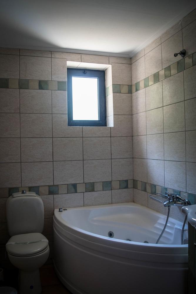 Niriides Villas Old Listing خيرسونِسوس المظهر الخارجي الصورة